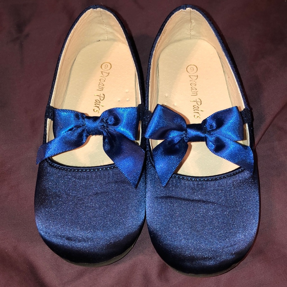 Navy blue size 9 girls shoes